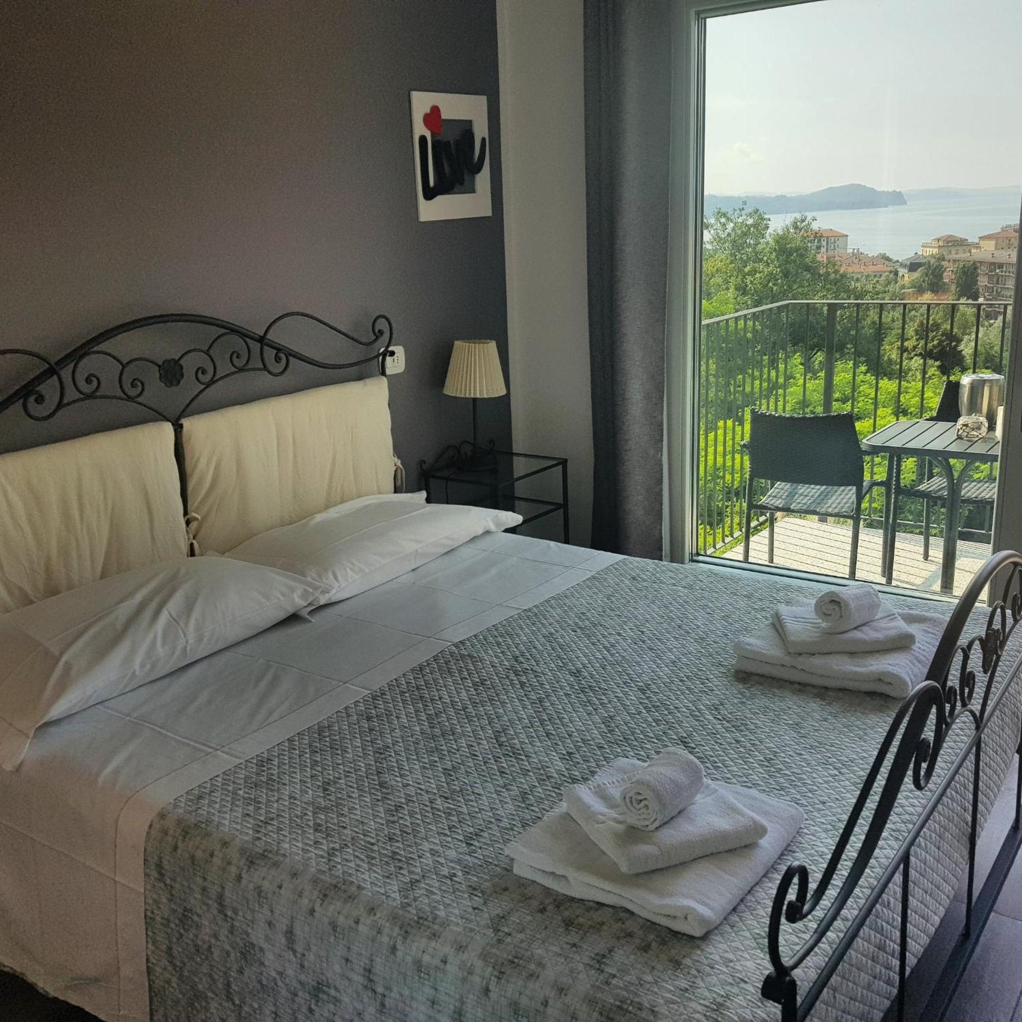 B&B Stella Maggiore Вербания Екстериор снимка