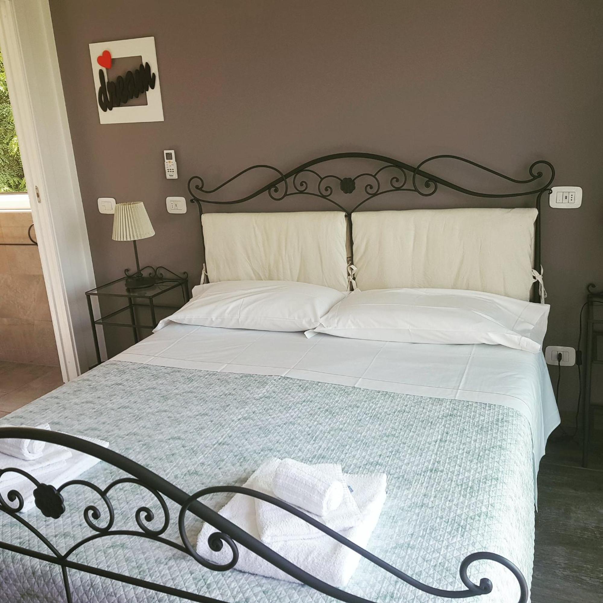 B&B Stella Maggiore Вербания Екстериор снимка