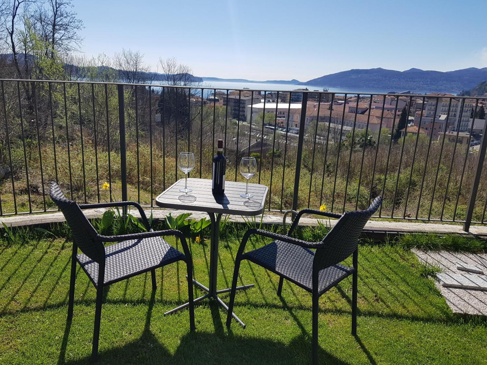 B&B Stella Maggiore Вербания Екстериор снимка